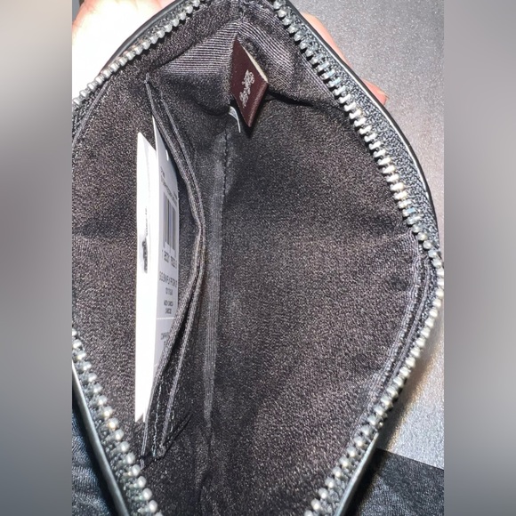 SOLD Coach Snowflake Corner Zip Wristlet in Signature Canvas - Picture 10 of 12